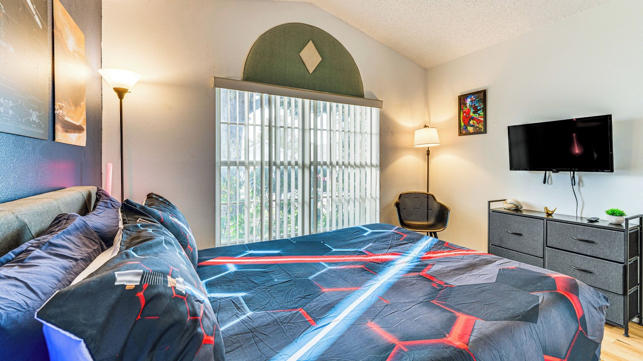 Photo of Bedroom in Florida Pines