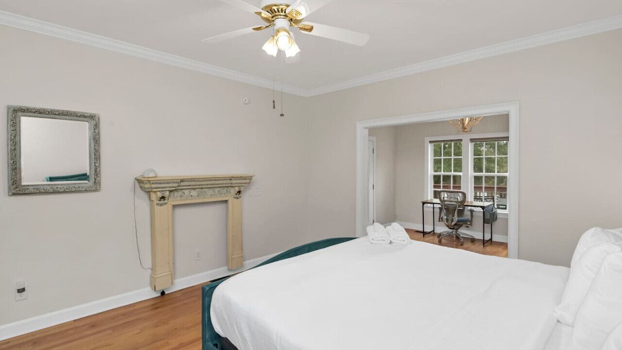 Photo of Bedroom in Leesville