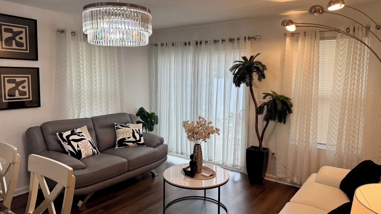 Photo of Livingroom in Southside
