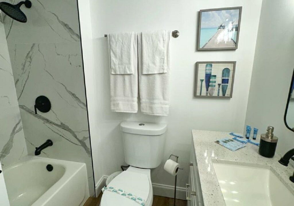 Photo of Bathroom in Seabreeze Historic District