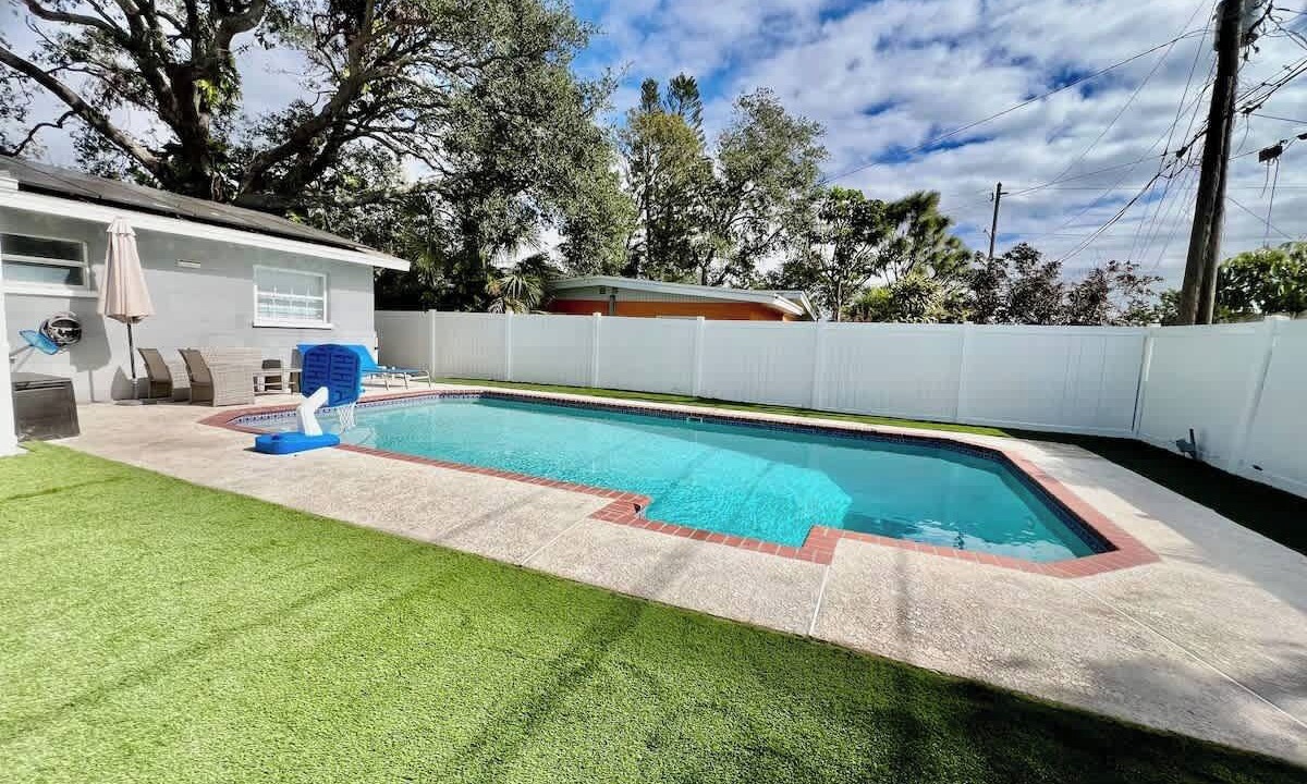 Photo of Outdoor in South Pinellas Community Council