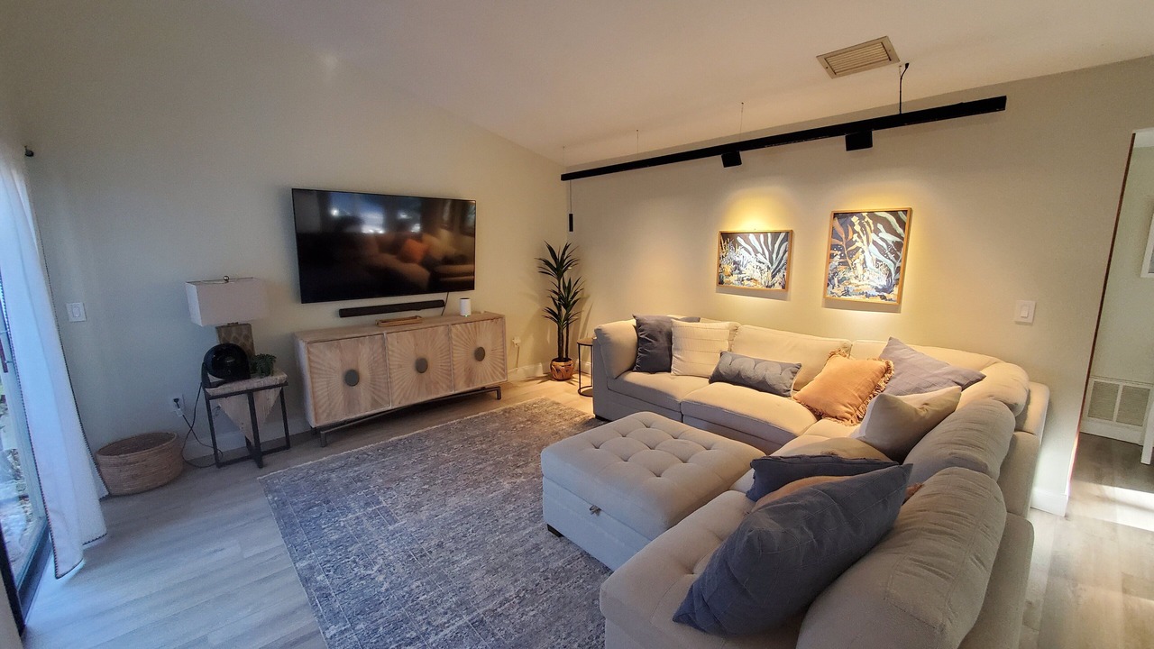Photo of Livingroom in Palma Sola