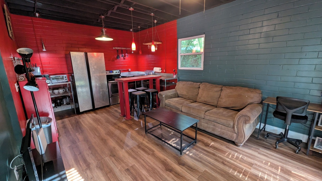 Photo of Livingroom in Northeast Orlando