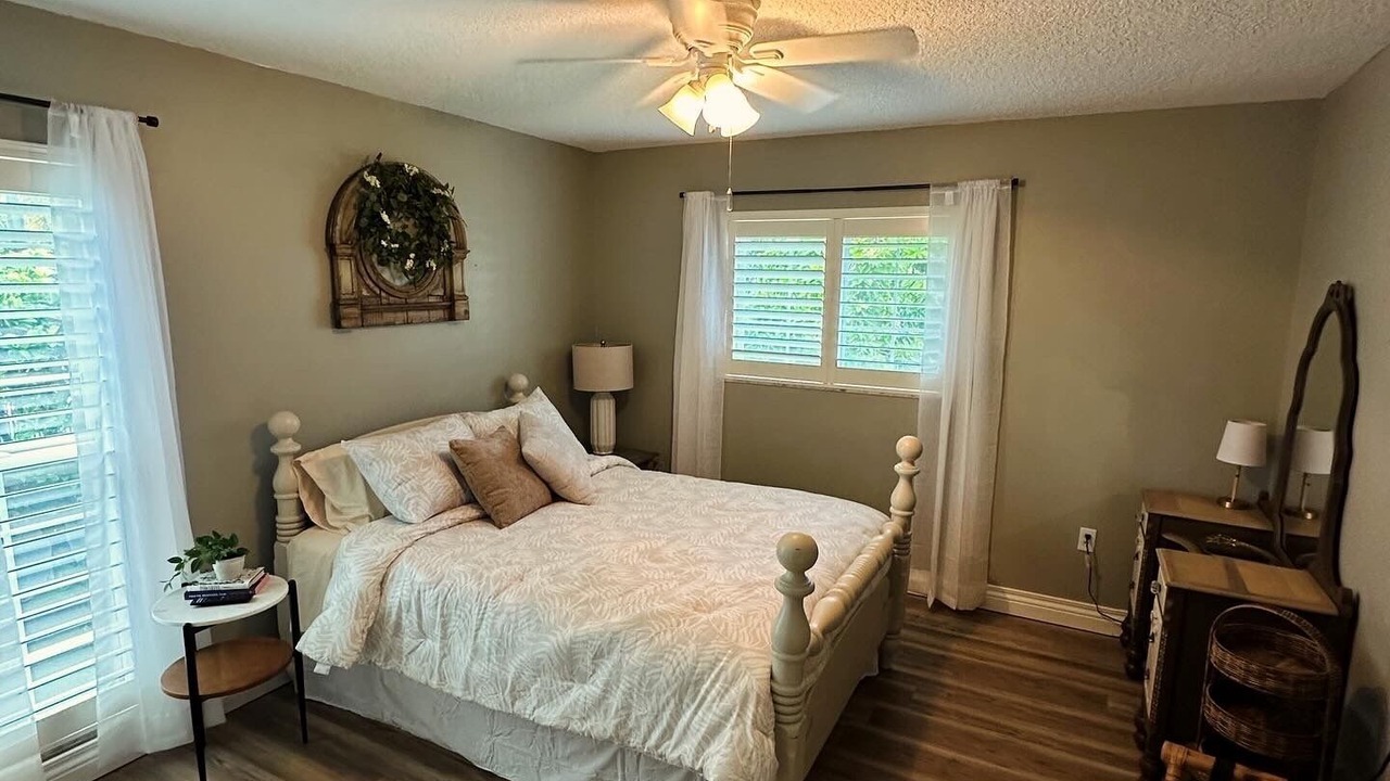 Photo of Bedroom in Tarpon Springs