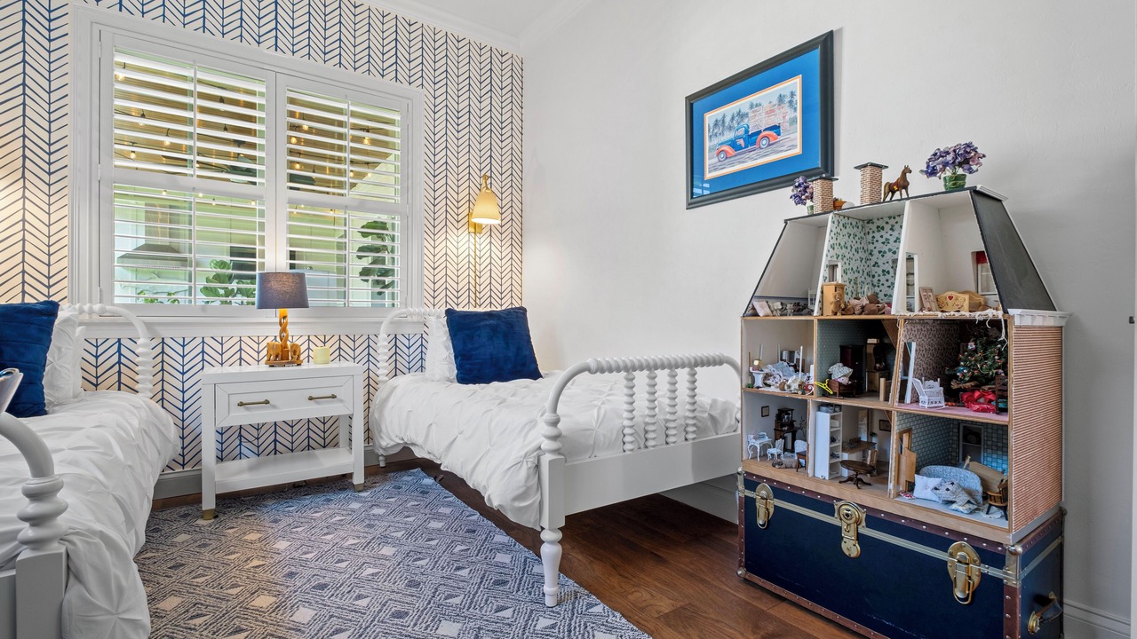 Photo of Bedroom in Newberry