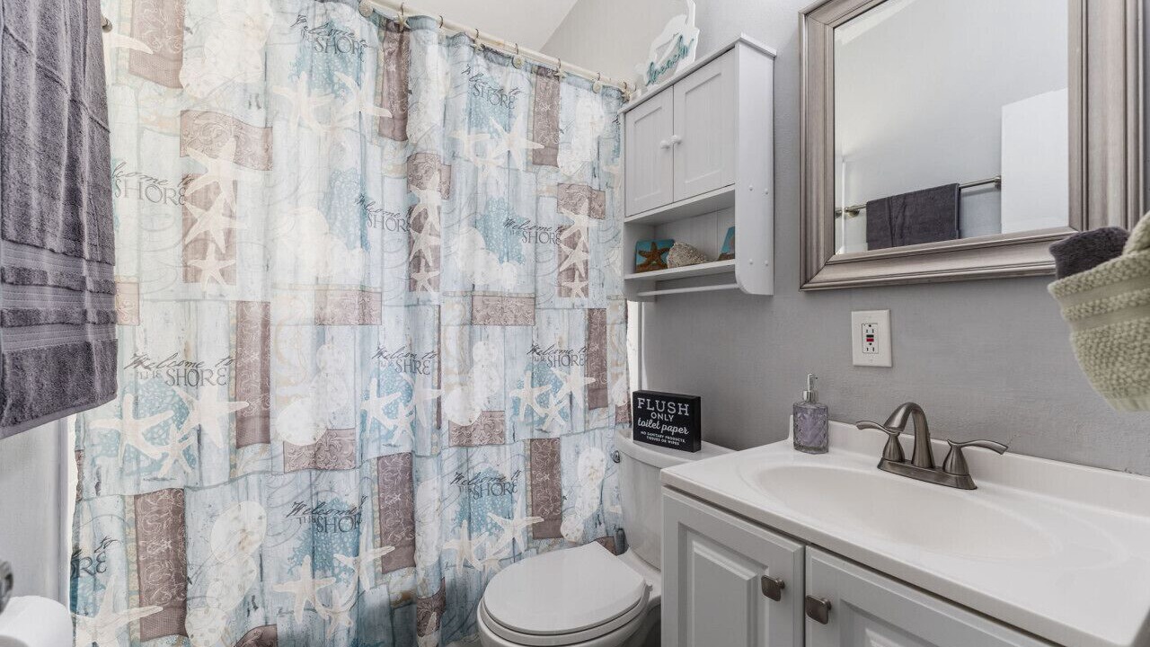 Photo of Bathroom in Coquina Key