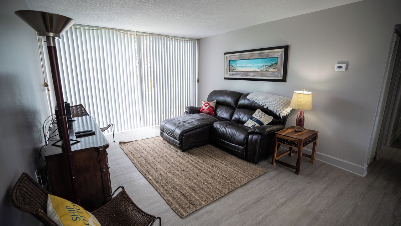 Photo of Livingroom in Ormond Beach