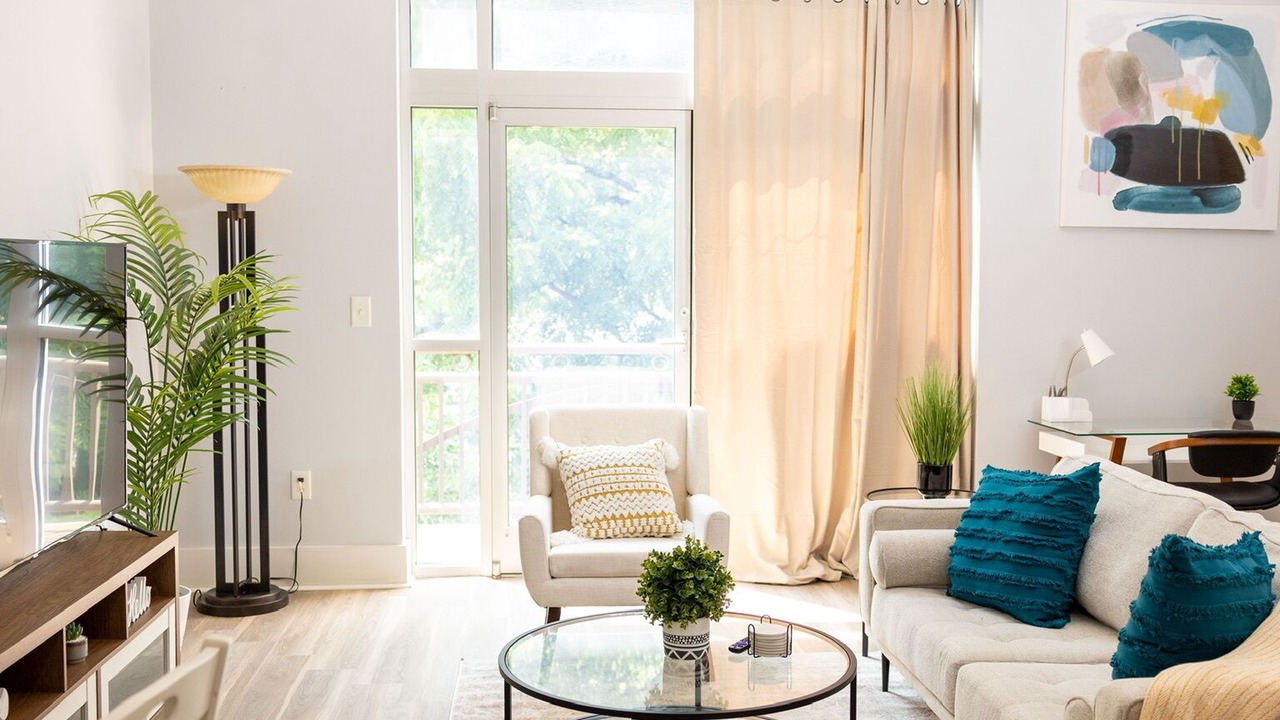 Photo of Livingroom in NoDa