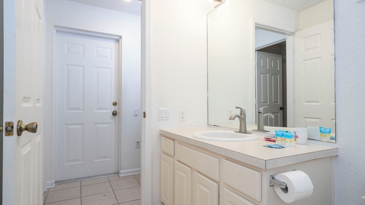 Photo of Bathroom in Windsor Hills