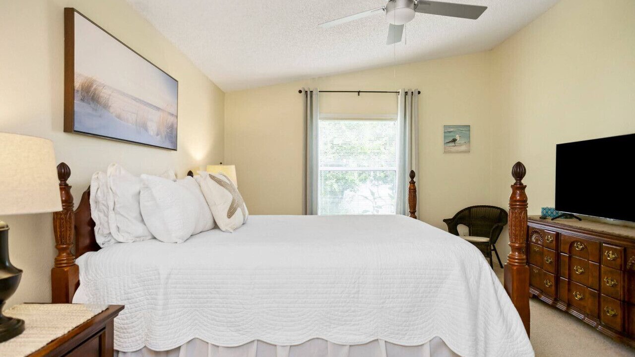 Photo of Bedroom in The Villages