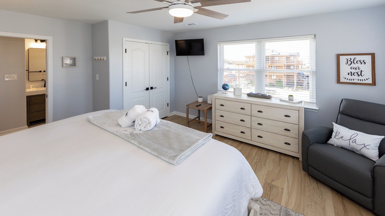 Photo of Bedroom in Sandbridge