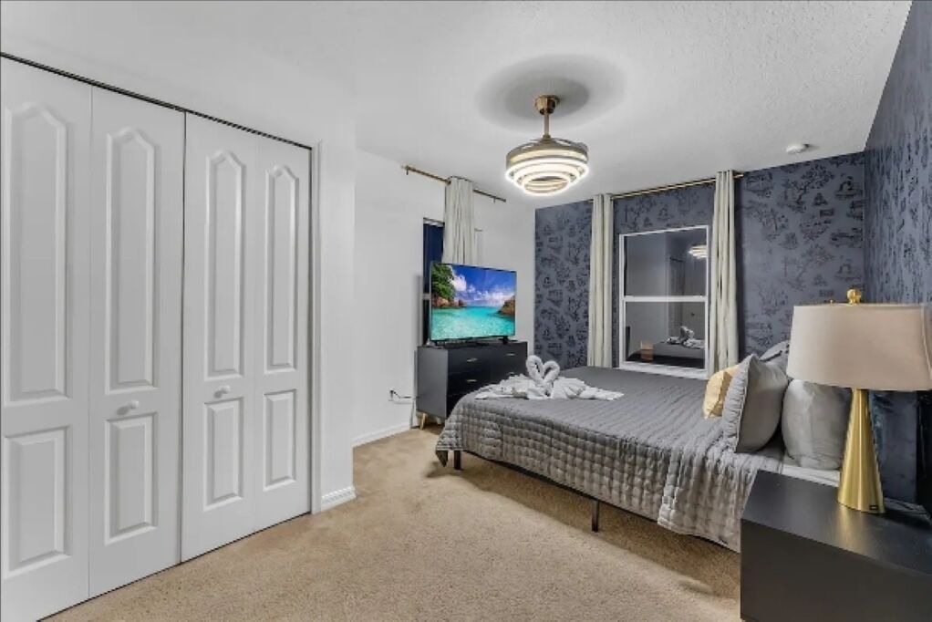 Photo of Bedroom in Sandy Ridge