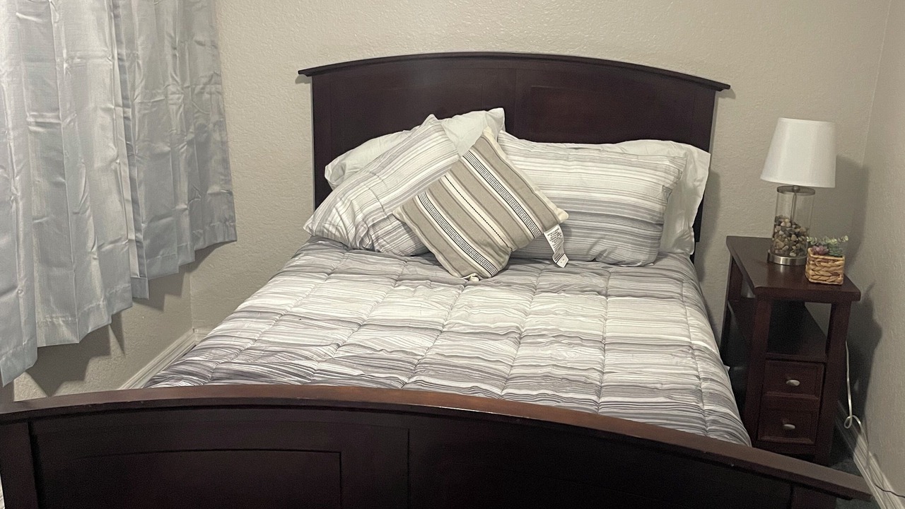 Photo of Bedroom in Dixieland