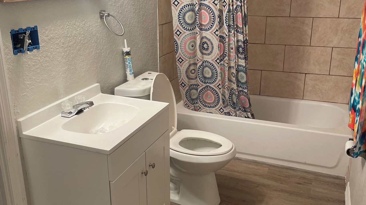 Photo of Bathroom in Dixieland