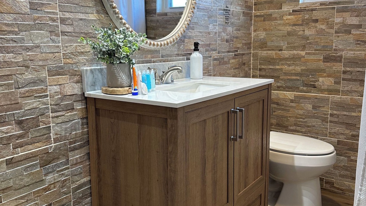 Photo of Bathroom in Sarasota Springs