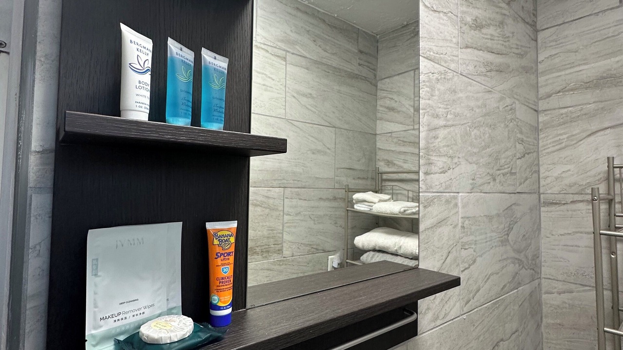 Photo of Bathroom in Sarasota Springs
