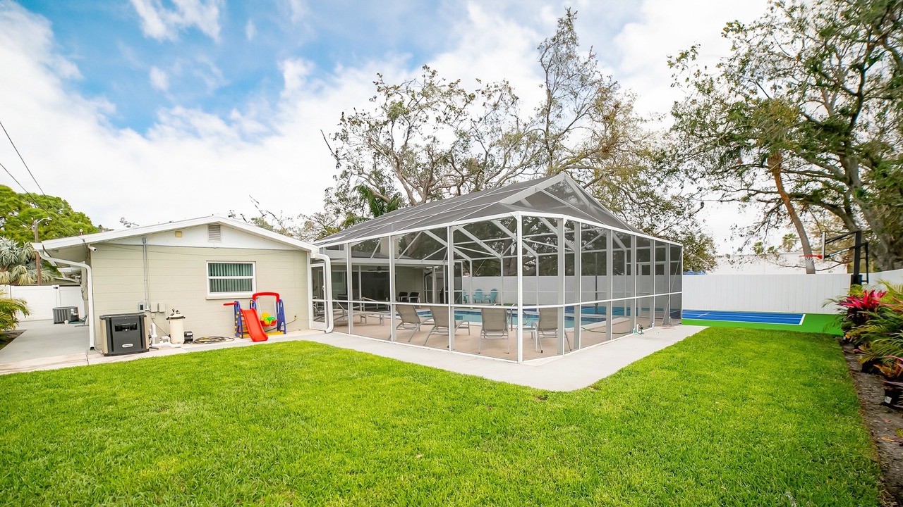 Photo of Outdoor in Ringling Park
