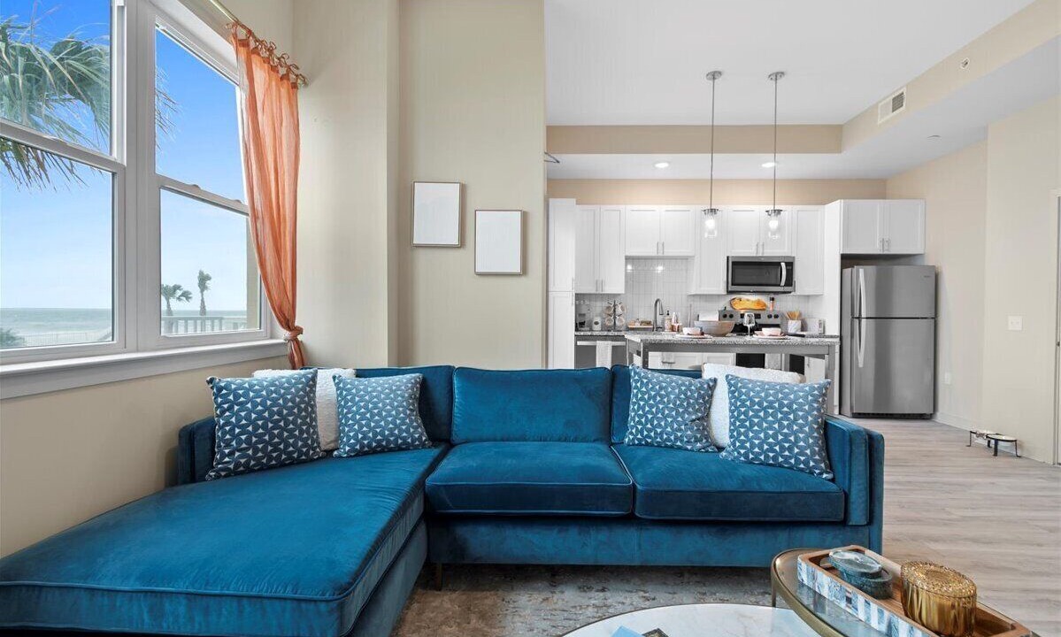 Photo of Livingroom in East Daytona