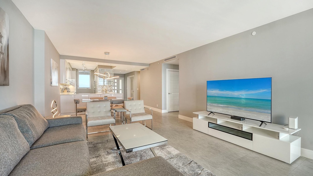 Photo of Livingroom in Longboat Key