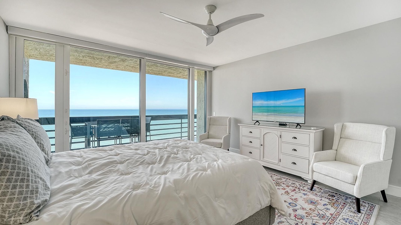 Photo of Bedroom in Longboat Key