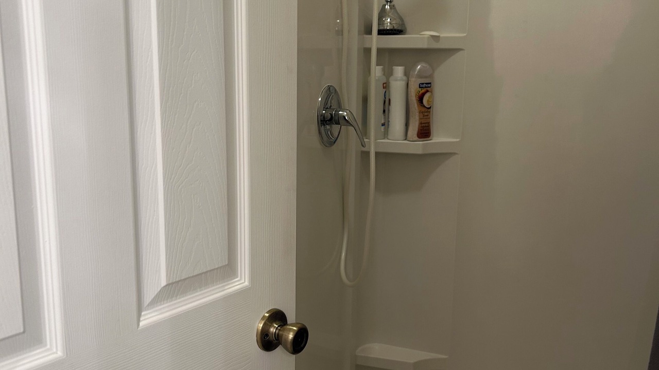 Photo of Bathroom in Candler