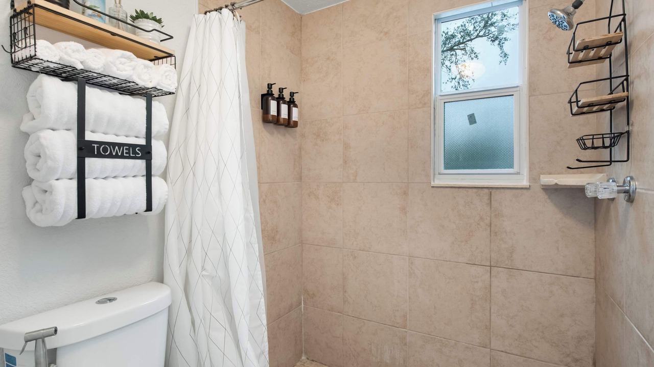 Photo of Bathroom in Northlakes