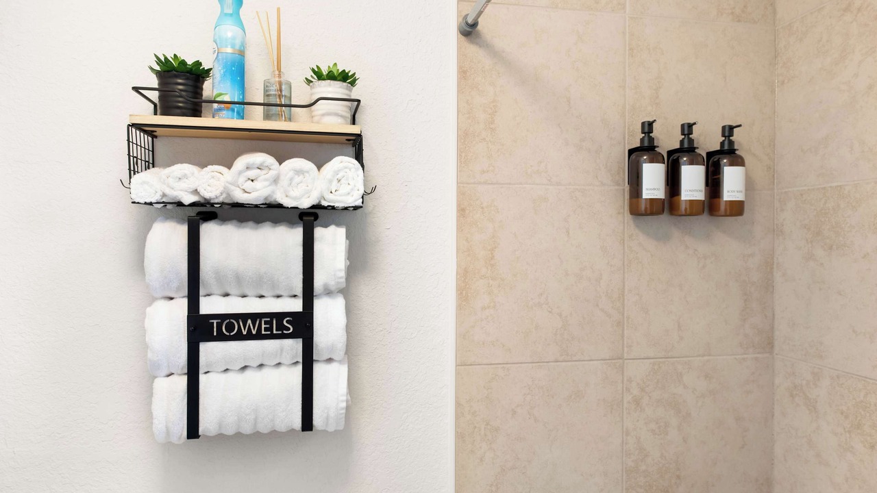 Photo of Bathroom in Northlakes