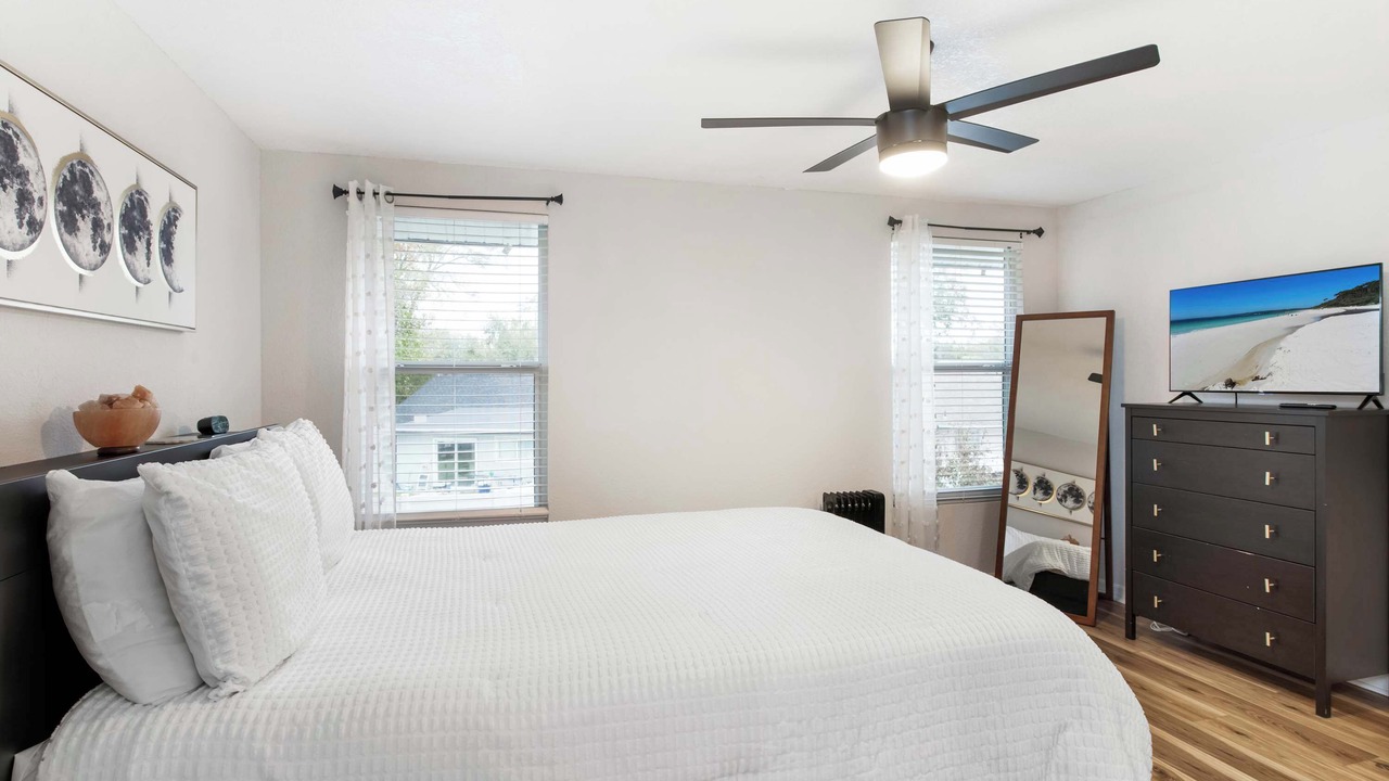 Photo of Bedroom in Northlakes