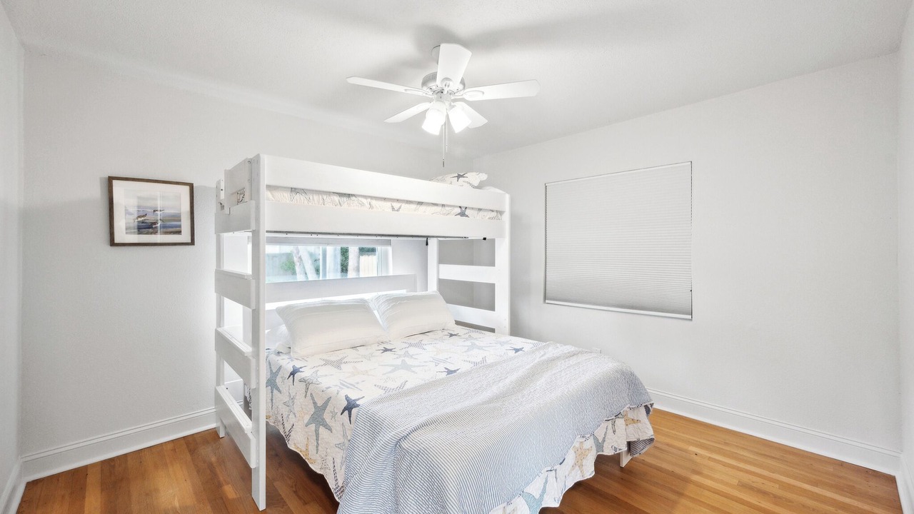 Photo of Bedroom in Clearwater Beach