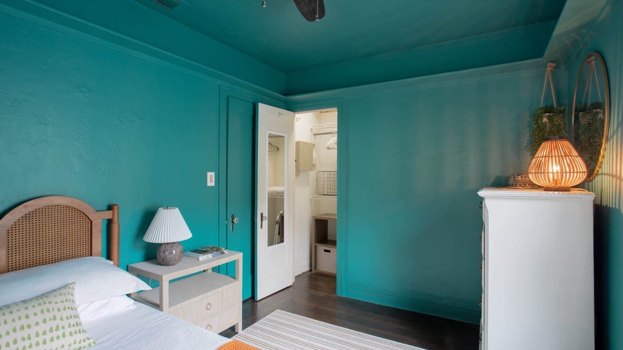 Photo of Bedroom in United Central