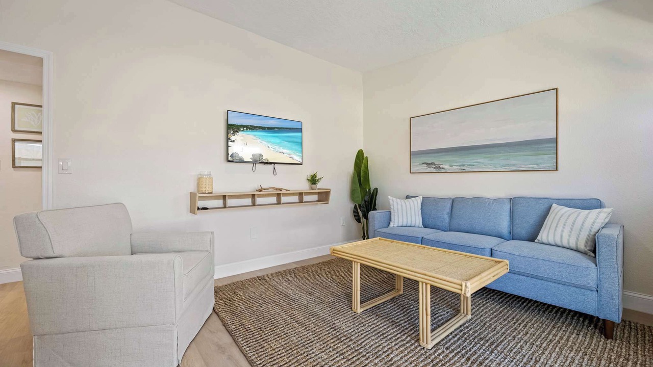 Photo of Livingroom in Parsuns To Cocoa Beach