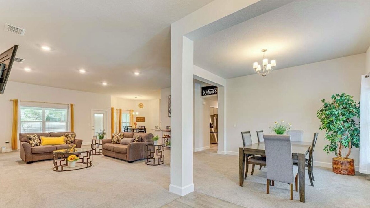 Photo of Livingroom in Silver Springs