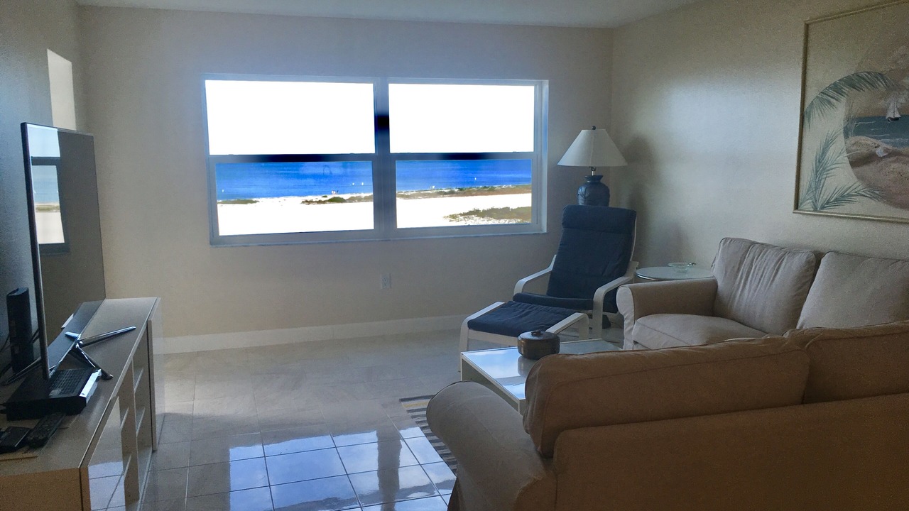 Photo of Bedroom in Sand Key