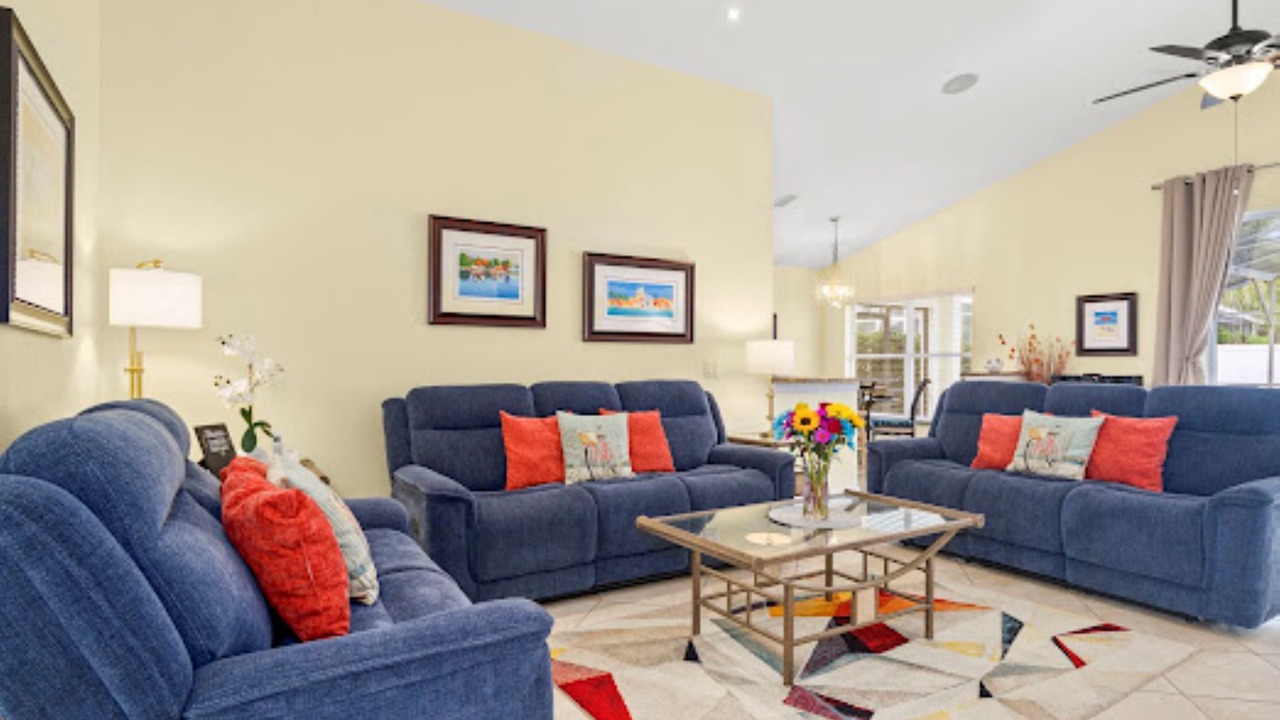 Photo of Livingroom in Highlands Reserve