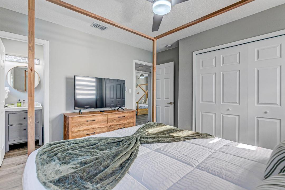 Photo of Bedroom in Venetian Way
