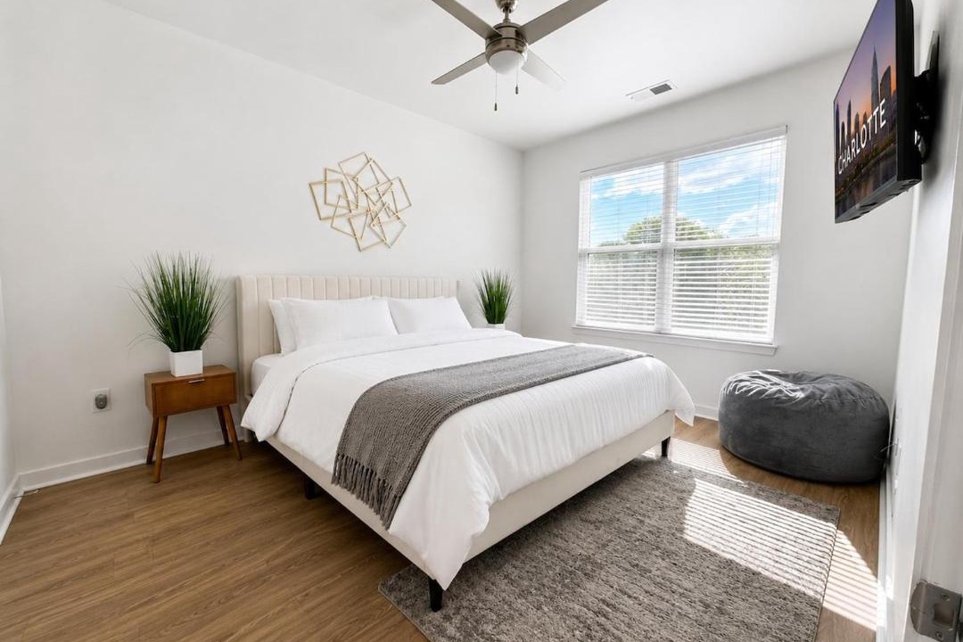 Photo of Bedroom in Cherry