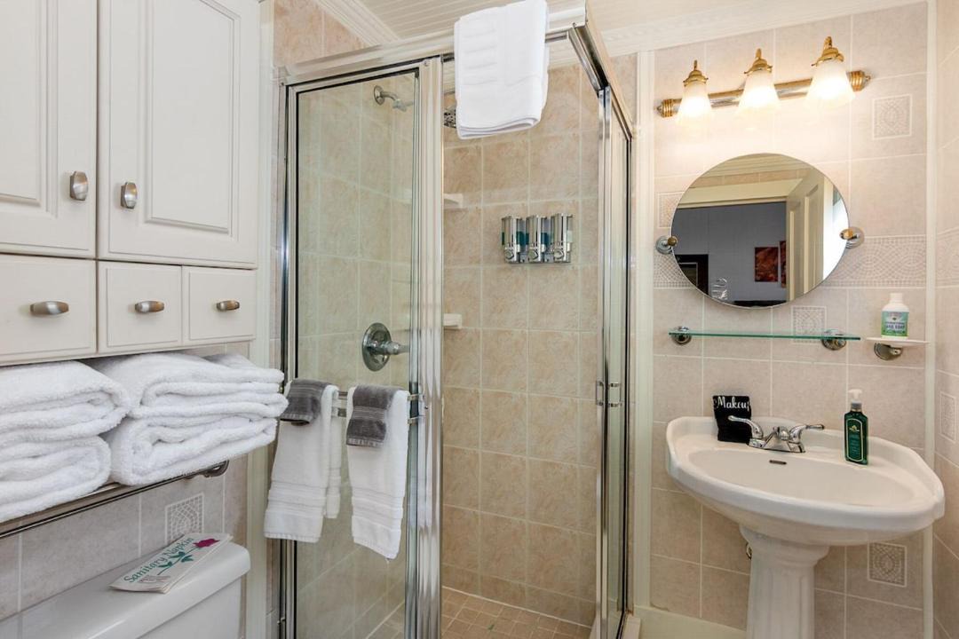 Photo of Bathroom in Mims