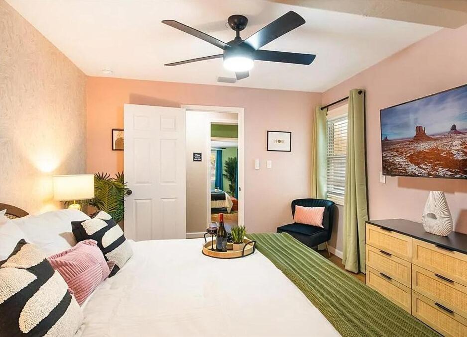 Photo of Bedroom in Old Seminole Heights