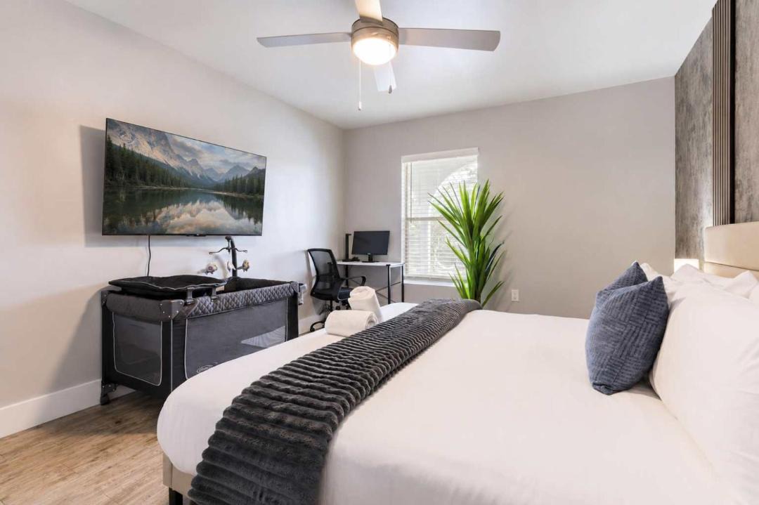 Photo of Bedroom in Beach Park