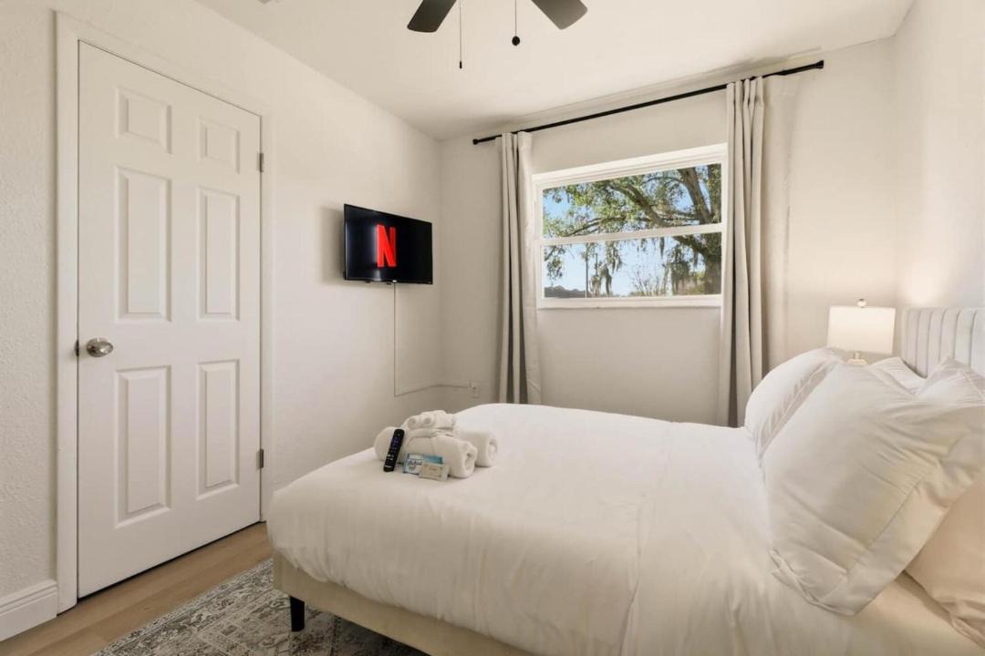 Photo of Bedroom in Auburndale