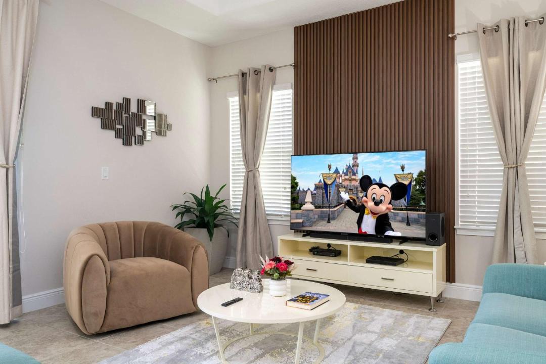 Photo of Livingroom in Haines City