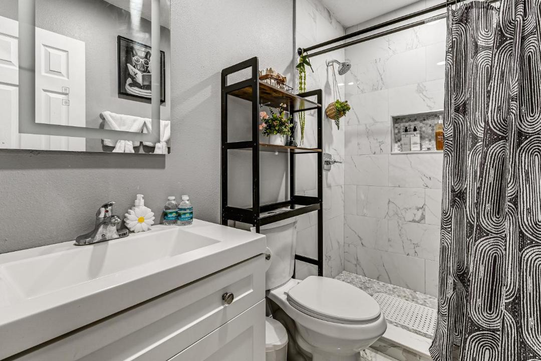 Photo of Bathroom in Orchid Lake Village