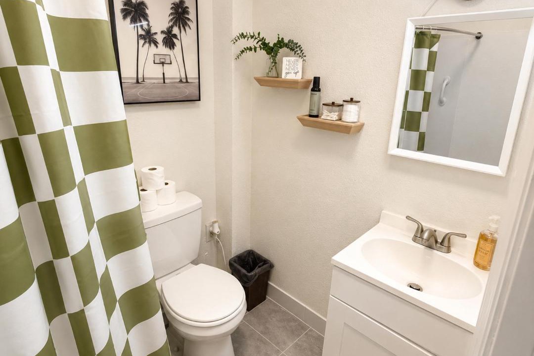 Photo of Bathroom in Lakeland