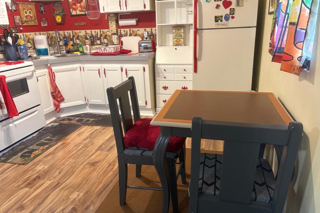 Photo of Kitchen in Weeki Wachee Gardens