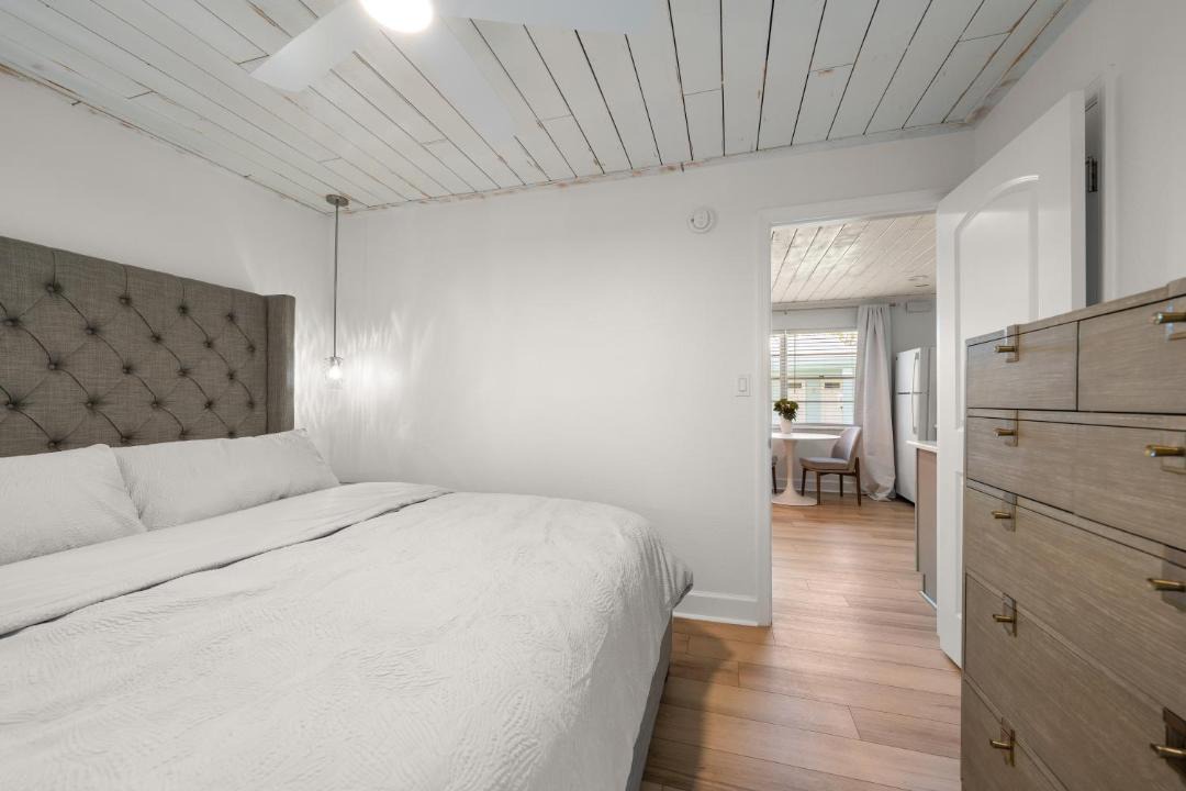 Photo of Bedroom in Redington Shores