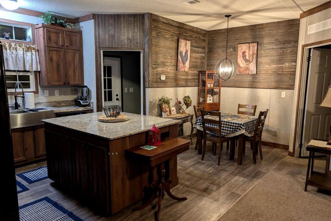 Photo of Kitchen in Putnam Hall