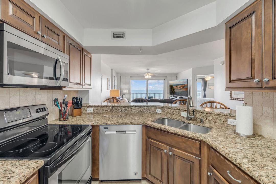 Photo of Kitchen in Seawinds Condo