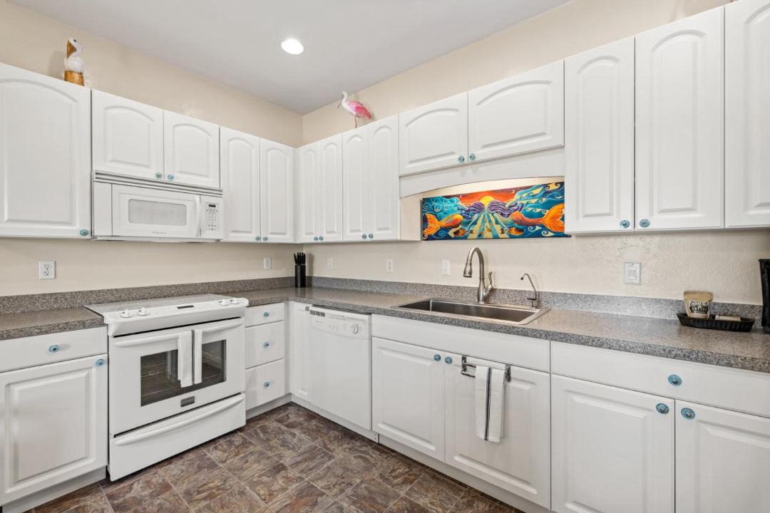 Photo of Kitchen in Cedar Key