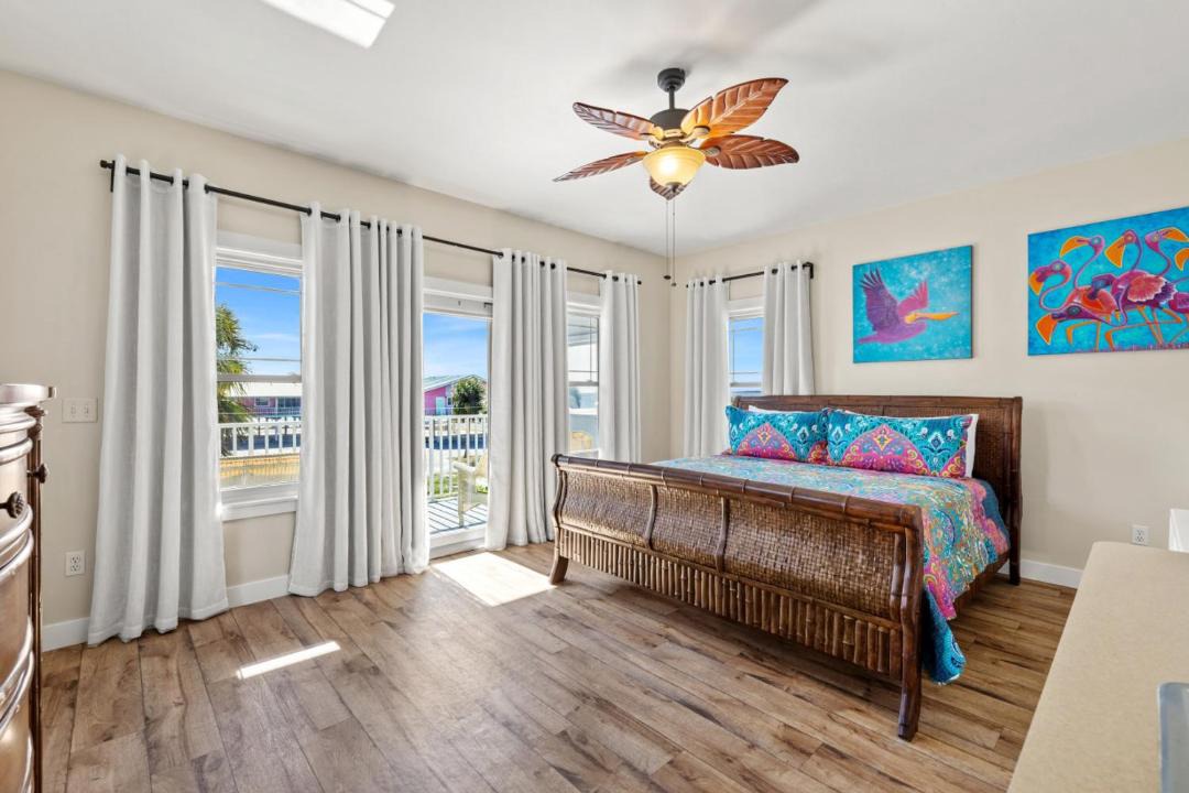 Photo of Bedroom in Cedar Key