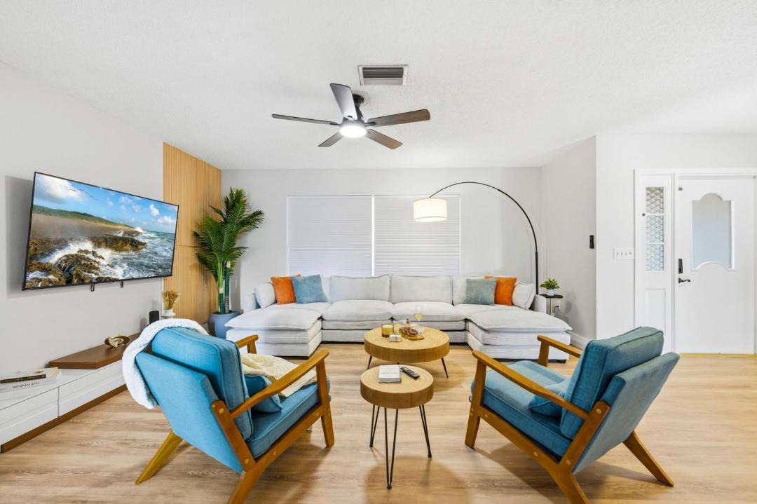 Photo of Livingroom in Bradenton